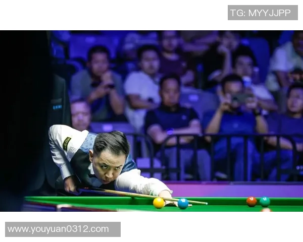 斯诺克音讯：1分险胜惊险反转，周跃龙4-3力克克雷吉，携手肖国栋晋级